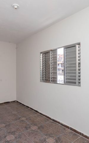 Casa à venda com 280m², 4 quartos e 4 vagas Casa à venda com 280m², 4 quartos e 4 vagasCasa 1 - quarto 1