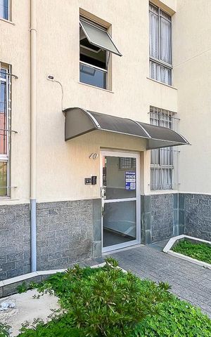 Apartamento à venda com 60m², 2 quartos e 1 vagaFachada + plaquinha