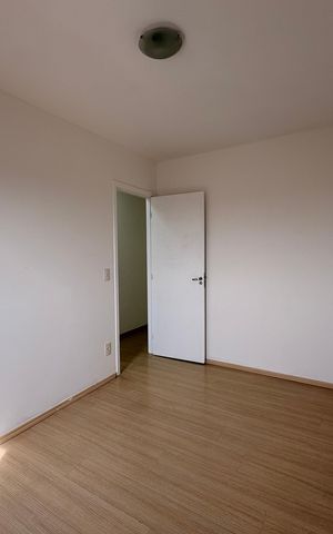 Apartamento à venda com 75m², 2 quartos e 2 vagas Apartamento à venda com 75m², 2 quartos e 2 vagasQuarto