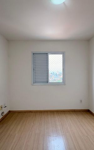 Apartamento à venda com 75m², 2 quartos e 2 vagas Apartamento à venda com 75m², 2 quartos e 2 vagasSuíte
