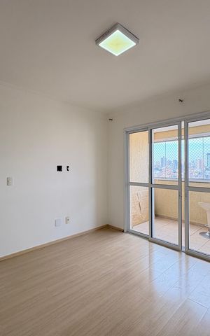 Apartamento à venda com 75m², 2 quartos e 2 vagas Apartamento à venda com 75m², 2 quartos e 2 vagasSala