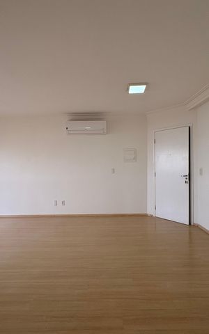 Apartamento à venda com 75m², 2 quartos e 2 vagas Apartamento à venda com 75m², 2 quartos e 2 vagasSala