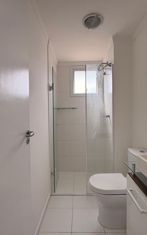 Apartamento à venda com 75m², 2 quartos e 2 vagas Apartamento à venda com 75m², 2 quartos e 2 vagasBanheiro