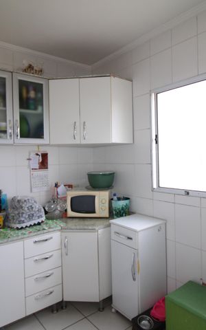 Casa de condomínio à venda com 90m², 2 quartos e 2 vagasCozinha