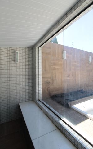 Casa à venda com 370m², 5 quartos e 8 vagasÁrea Externa