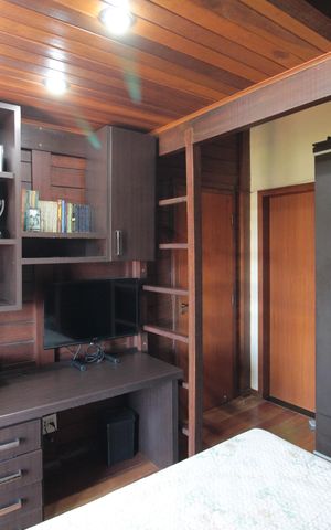 Casa à venda com 370m², 5 quartos e 8 vagasQuarto 2