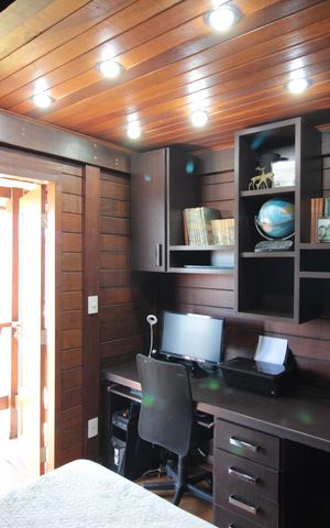 Casa à venda com 370m², 5 quartos e 8 vagasQuarto 2