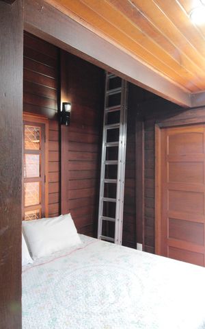 Casa à venda com 370m², 5 quartos e 8 vagasQuarto 2