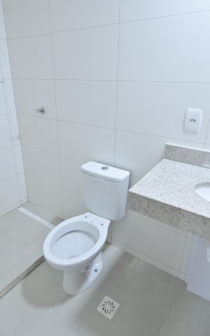 Apartamento à venda com 63m², 2 quartos e 1 vaga Apartamento à venda com 63m², 2 quartos e 1 vagaBanheiro