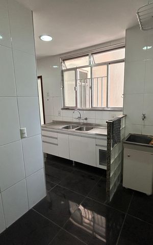 Apartamento à venda com 87m², 2 quartos e 1 vagaÁrea de Serviço