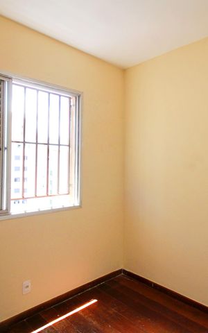 Apartamento à venda com 200m², 3 quartos e 1 vagaQuarto 2