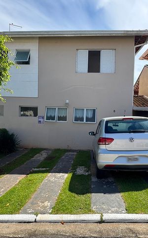 Casa de condomínio à venda com 270m², 3 quartos e 3 vagasFachada