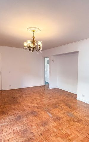 Apartamento à venda com 130m², 3 quartos e 1 vagaSala