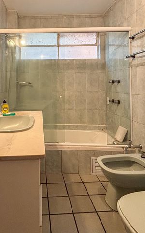 Apartamento à venda com 130m², 3 quartos e 1 vaga Banheiro 2