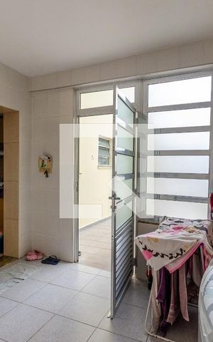 Casa à venda com 148m², 3 quartos e 1 vaga