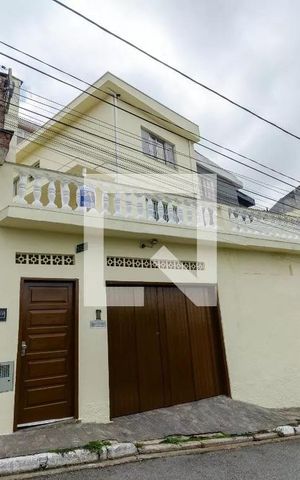 Casa à venda com 148m², 3 quartos e 1 vaga