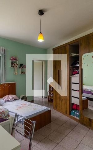 Casa à venda com 148m², 3 quartos e 1 vaga