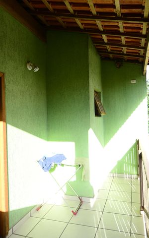 Casa à venda com 180m², 4 quartos e 10 vagasSuíte 3