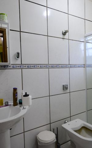 Casa à venda com 180m², 4 quartos e 10 vagasBanheiro da Suíte 3