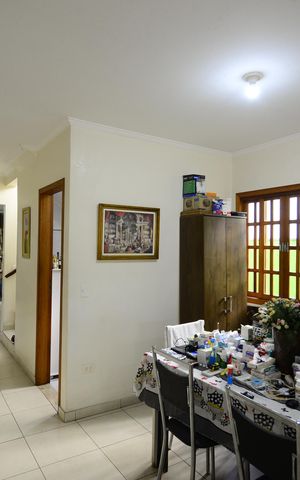 Casa à venda com 180m², 4 quartos e 10 vagasSala de Jantar