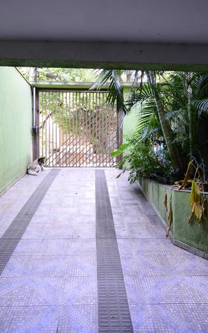 Casa à venda com 180m², 4 quartos e 10 vagasGaragem
