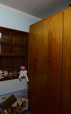Casa à venda com 180m², 4 quartos e 10 vagasSuíte 2