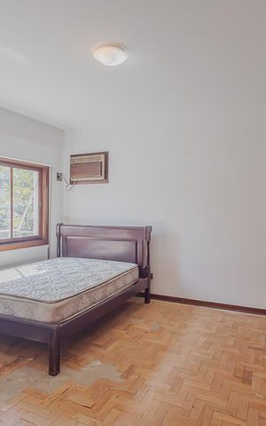 Casa à venda com 336m², 4 quartos e 4 vagasSuíte 4
