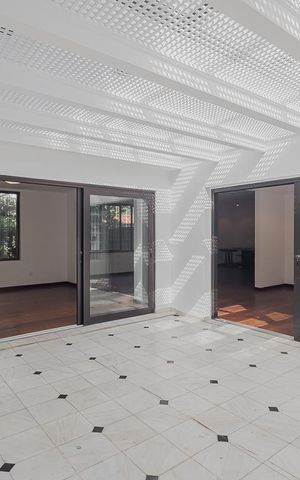 Casa à venda com 336m², 4 quartos e 4 vagasSala 2
