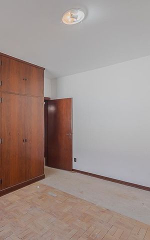 Casa à venda com 336m², 4 quartos e 4 vagasQuarto 1