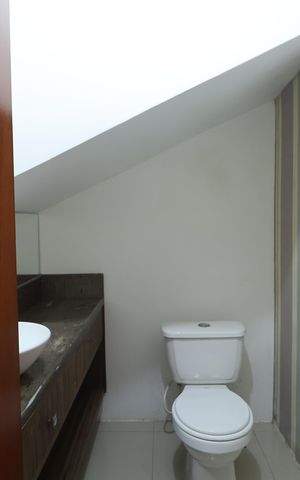 Casa à venda com 87m², 2 quartos e 1 vagaLavabo
