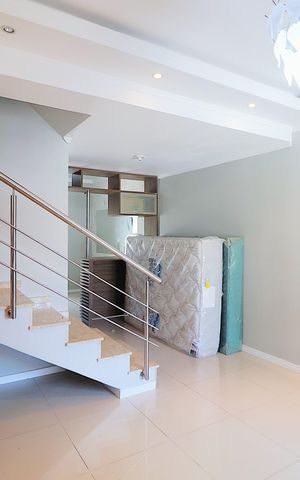 Casa à venda com 87m², 2 quartos e 1 vagaSala