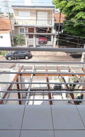 Casa à venda com 87m², 2 quartos e 1 vagaSacada
