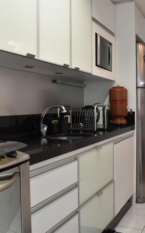 Apartamento para alugar com 65m², 2 quartos e 2 vagas Apartamento para alugar com 65m², 2 quartos e 2 vagasCozinha