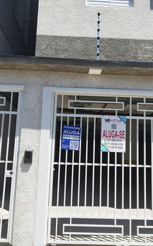 Apartamento para alugar com 56m², 2 quartos e 1 vaga Apartamento para alugar com 56m², 2 quartos e 1 vagaFachada e placa