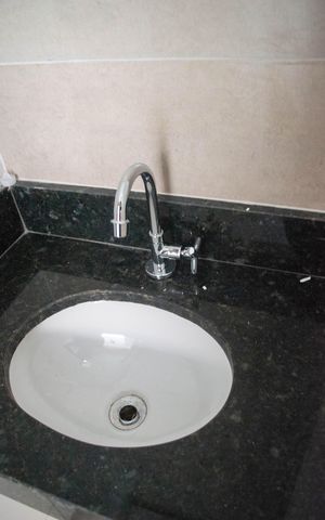 Apartamento para alugar com 56m², 2 quartos e 1 vaga Apartamento para alugar com 56m², 2 quartos e 1 vagaBanheiro