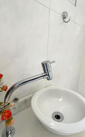 Casa à venda com 230m², 4 quartos e 4 vagas Casa à venda com 230m², 4 quartos e 4 vagasLavabo