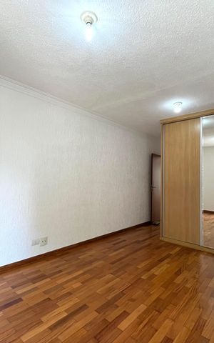 Casa à venda com 230m², 4 quartos e 4 vagas Casa à venda com 230m², 4 quartos e 4 vagasSuite 1
