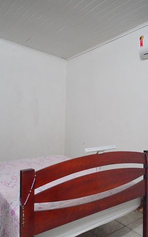 Casa à venda com 180m², 2 quartos e 3 vagas Casa à venda com 180m², 2 quartos e 3 vagasQuarto 2