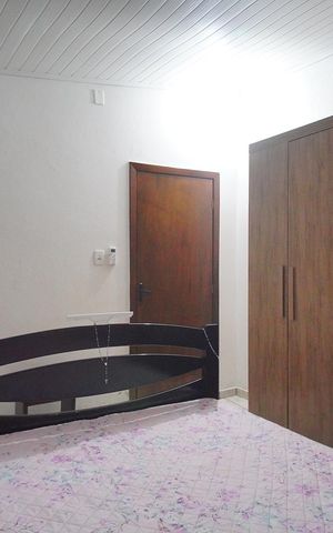 Casa à venda com 180m², 2 quartos e 3 vagas Casa à venda com 180m², 2 quartos e 3 vagasQuarto 2