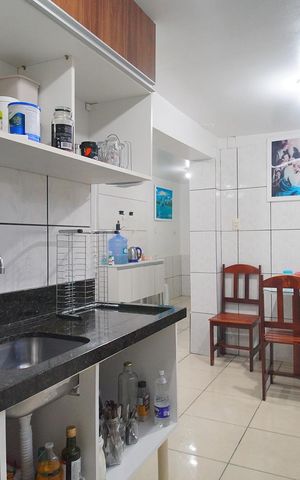 Casa à venda com 180m², 2 quartos e 3 vagas Casa à venda com 180m², 2 quartos e 3 vagasCozinha