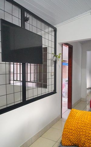 Casa à venda com 180m², 2 quartos e 3 vagas Casa à venda com 180m², 2 quartos e 3 vagasSala 1