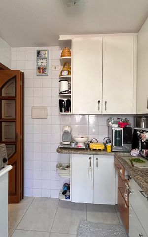 Apartamento à venda com 56m², 2 quartos e 1 vagaCozinha