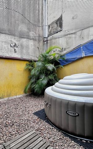 Casa à venda com 204m², 4 quartos e 3 vagas Casa à venda com 204m², 4 quartos e 3 vagasQuintal