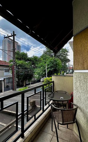 Casa à venda com 204m², 4 quartos e 3 vagas Casa à venda com 204m², 4 quartos e 3 vagasSacada Suíte 1