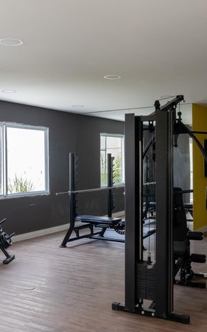 Apartamento à venda com 33m², 2 quartos e sem vaga Apartamento à venda com 33m², 2 quartos e sem vagaÁrea Comum - Academia