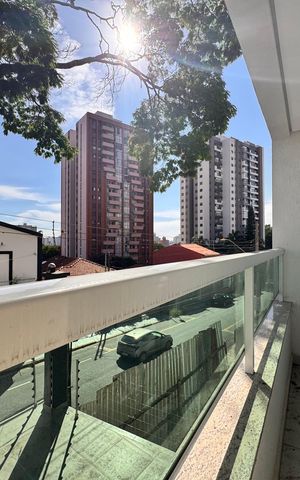 Apartamento para alugar com 90m², 3 quartos e 2 vagas Apartamento para alugar com 90m², 3 quartos e 2 vagasSacada