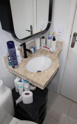 Apartamento para alugar com 40m², 2 quartos e sem vagaBanheiro