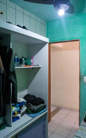 Casa à venda com 270m², 5 quartos e 2 vagasQuarto 2 Casa 1