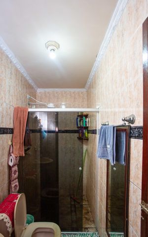 Casa à venda com 270m², 5 quartos e 2 vagasBanheiro Casa 2