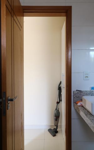 Apartamento à venda com 47m², 2 quartos e 2 vagasBanheiro da Suíte